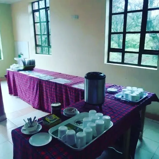 Rhino Tourist Camp (Manyatta)